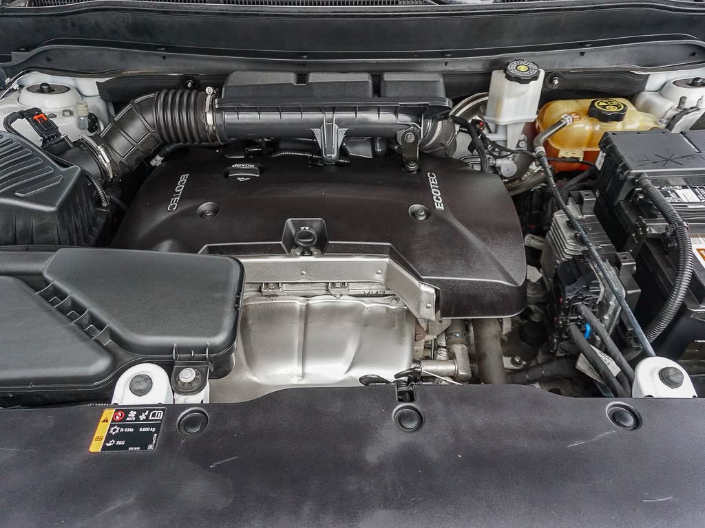 Used 2017 Buick Envision Essence FWD image 26