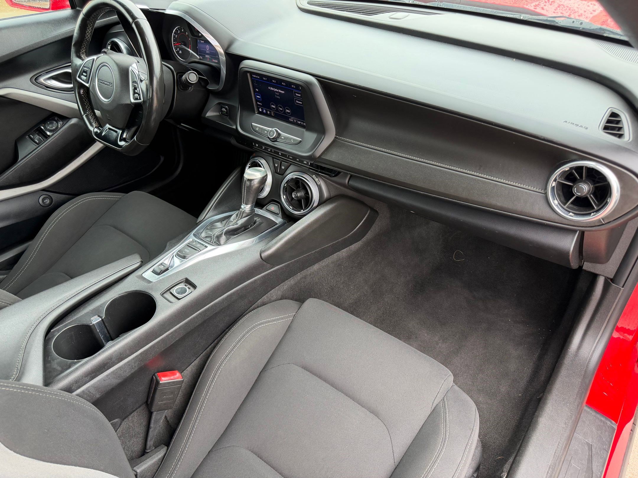 Used 2020 Chevrolet Camaro LT RWD image 26