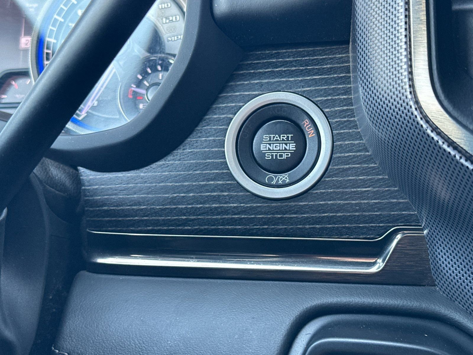 Used 2021 RAM 2500 Limited image 22