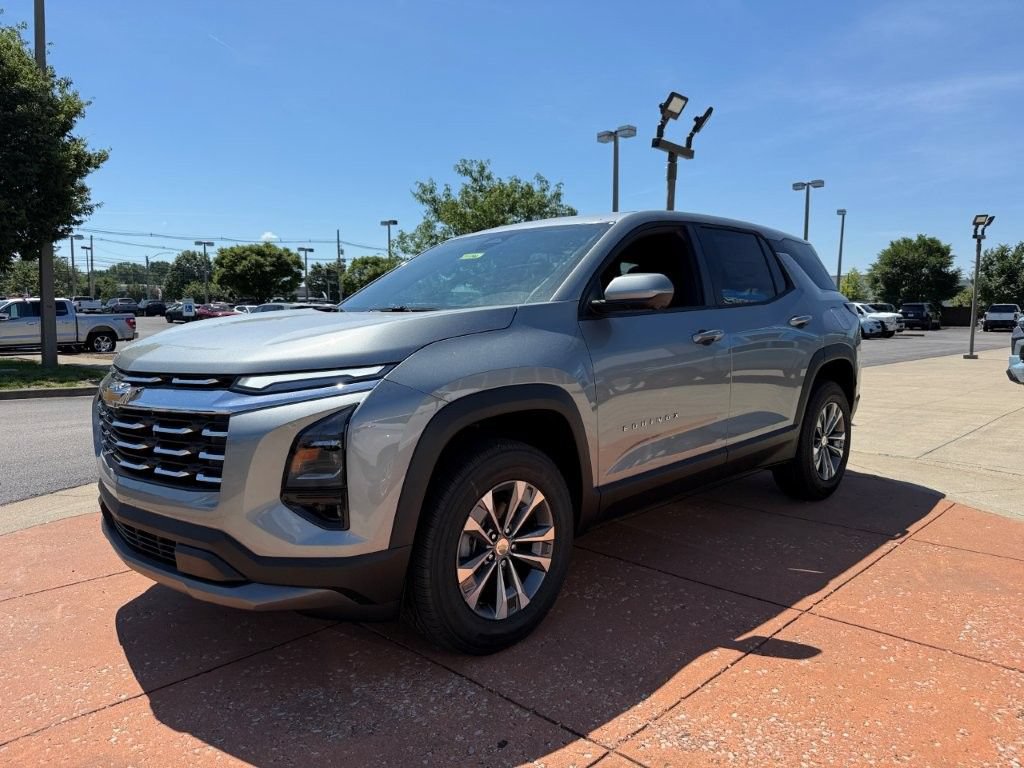 New 2026 Chevrolet Equinox LT w/ Convenience Package II FWD image 3