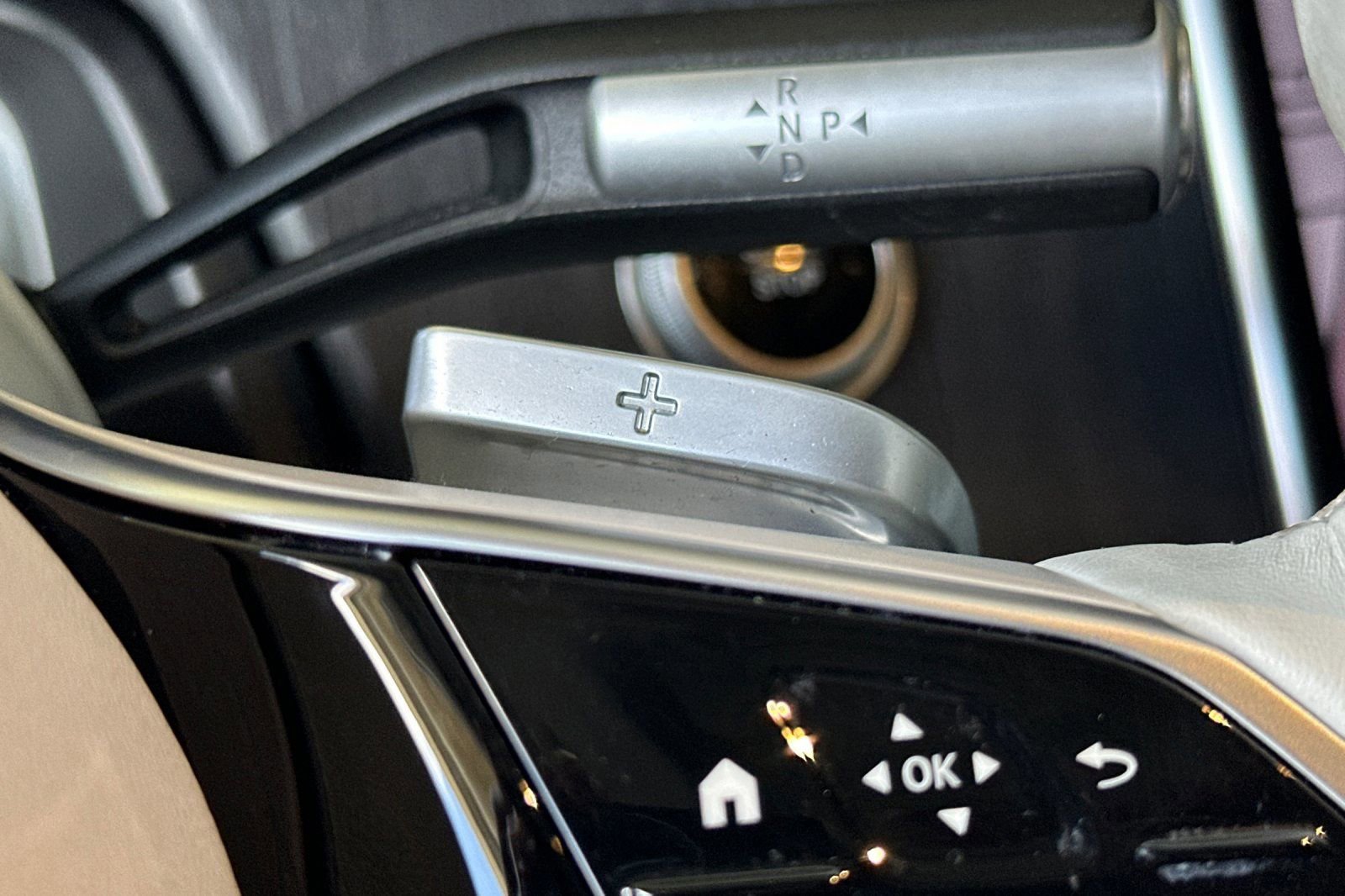 Certified 2023 Mercedes-Benz EQS 450+ SUV image 37