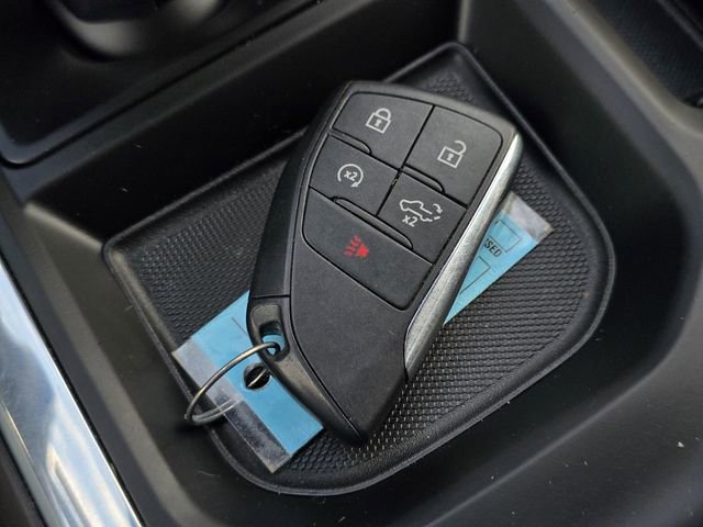 Used 2023 GMC Sierra 1500 SLT image 35