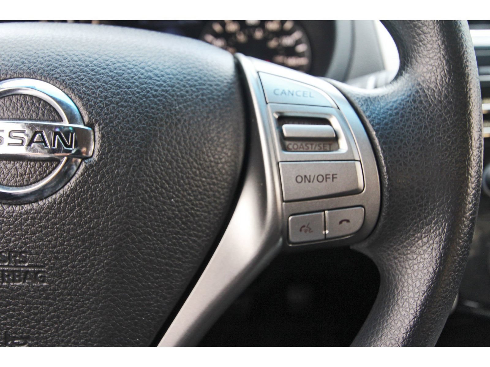 Used 2015 Nissan Altima 2.5 S w/ Power Driver Seat Package FWD image 18