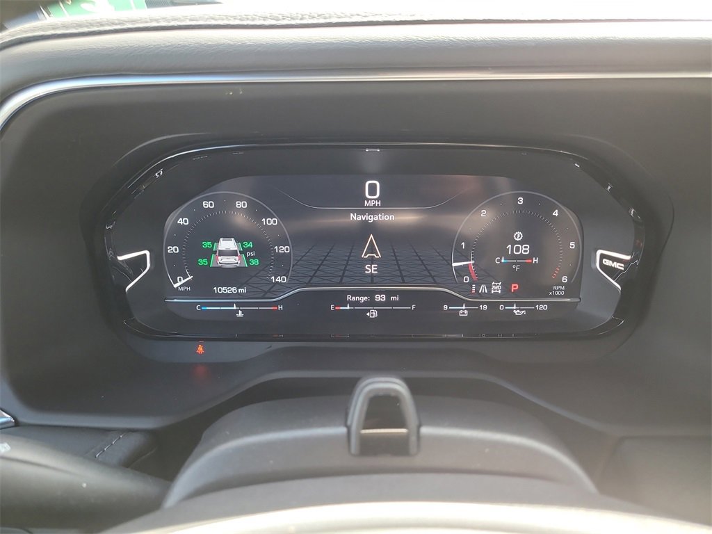 Used 2024 GMC Yukon XL Denali w/ Denali Reserve Package image 32