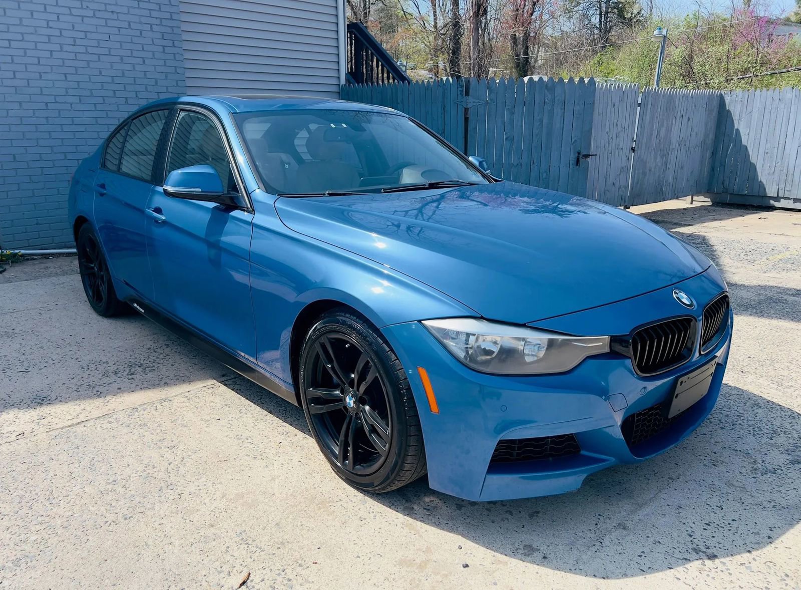 Used 2015 BMW 328i Sedan image 3