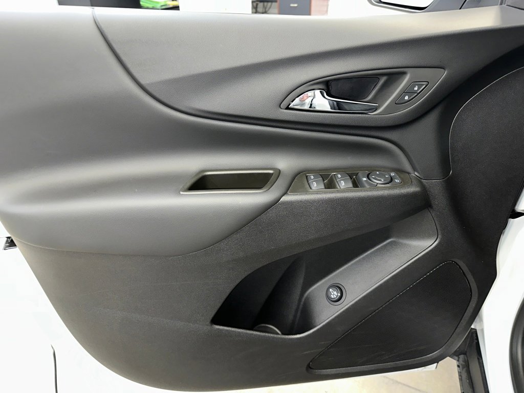 Certified 2024 Chevrolet Equinox LT image 4