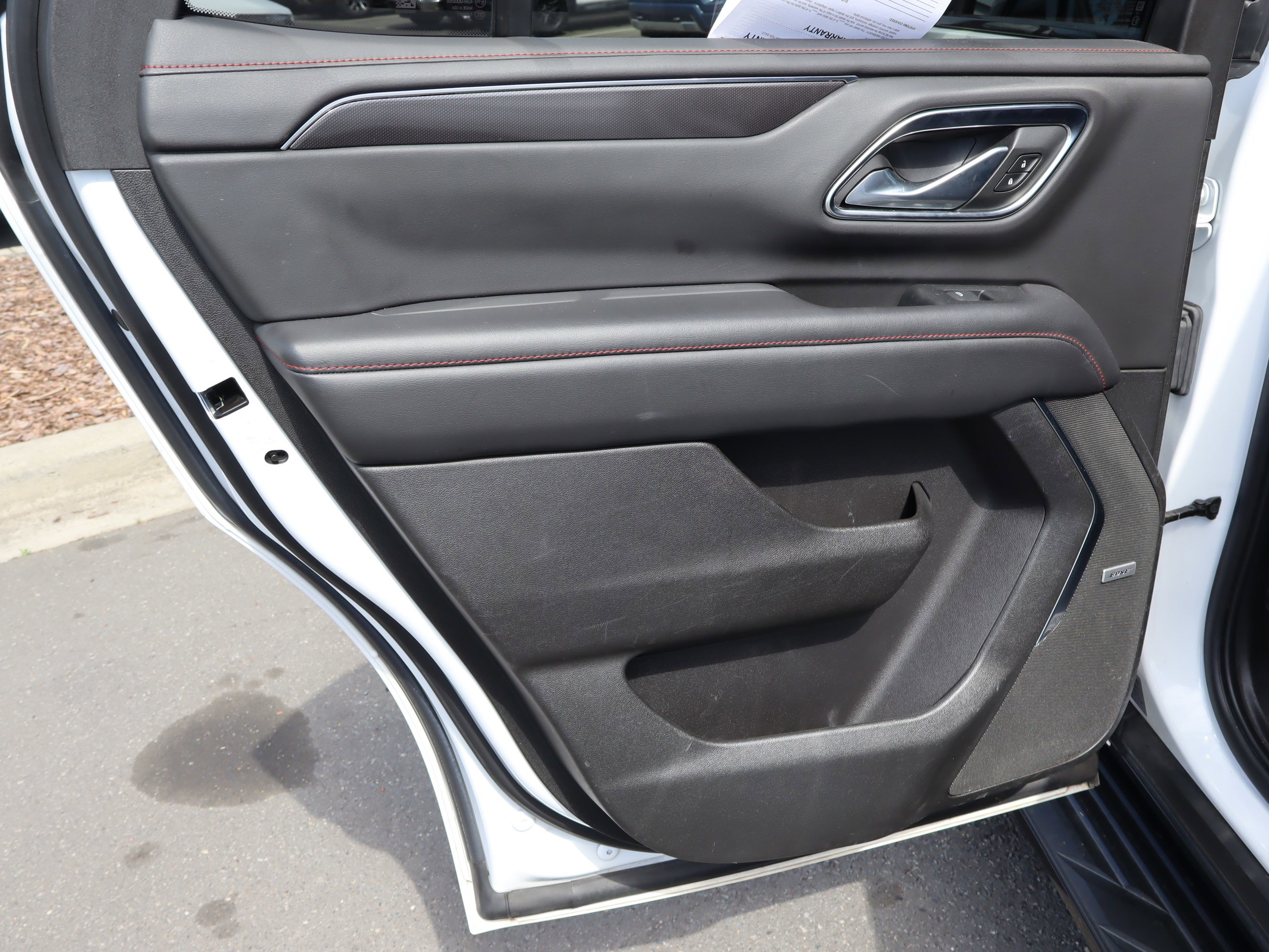 Used 2021 Chevrolet Tahoe RST w/ Luxury Package image 32