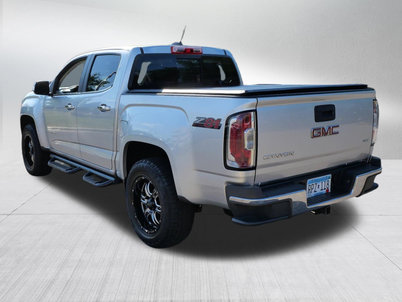 Used 2016 GMC Canyon SLT AWD/4WD image 5