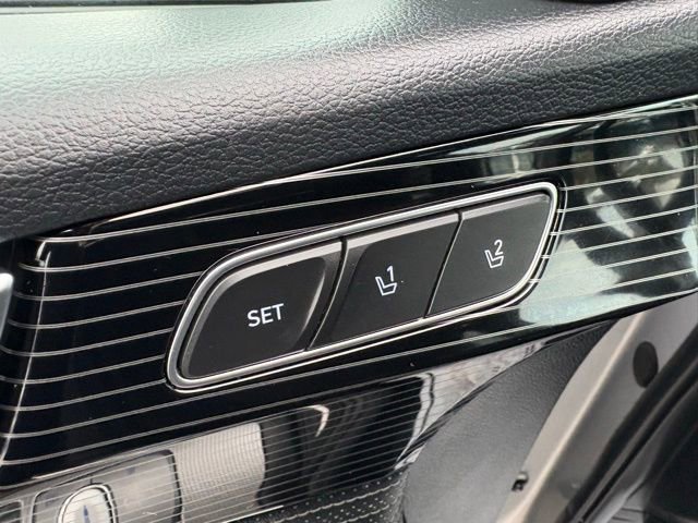 Used 2025 Hyundai Palisade Calligraphy image 14