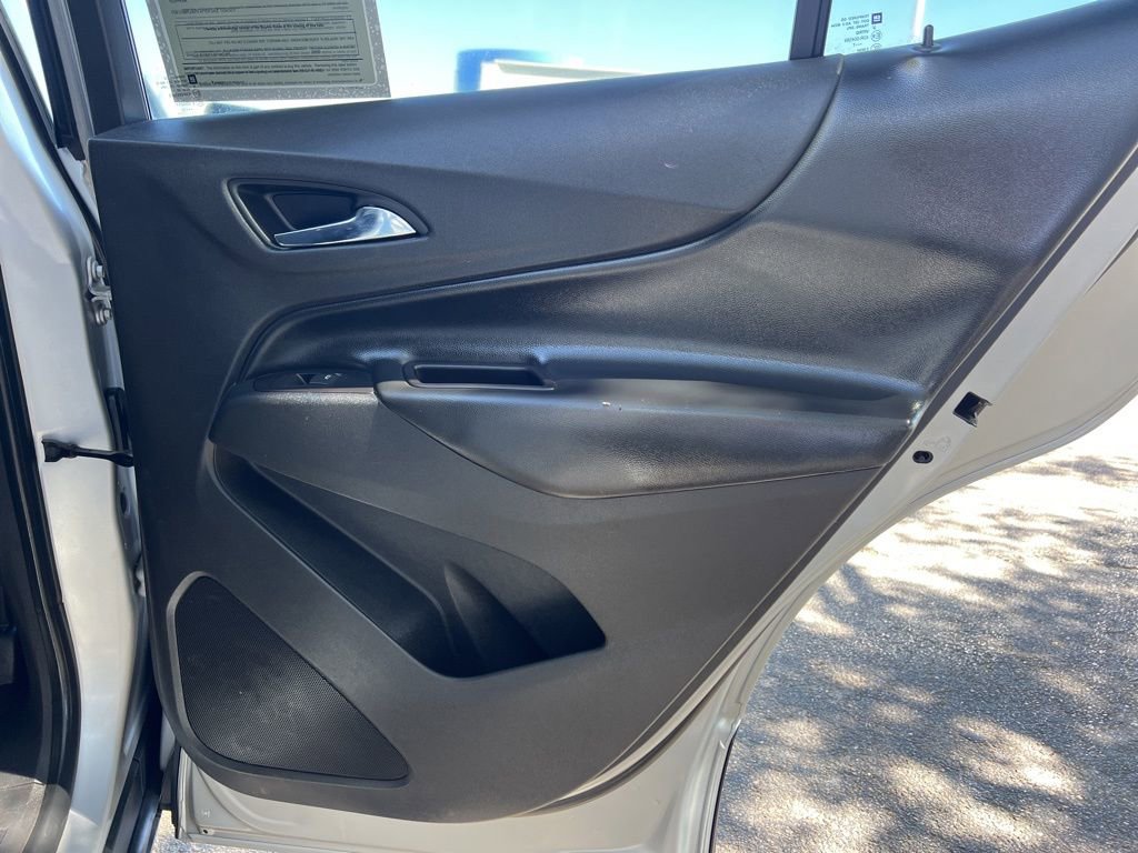 Used 2018 Chevrolet Equinox LT image 13