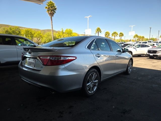 Used 2016 Toyota Camry SE FWD image 7
