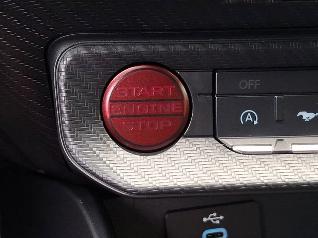 Used 2025 Ford Mustang GT RWD image 29