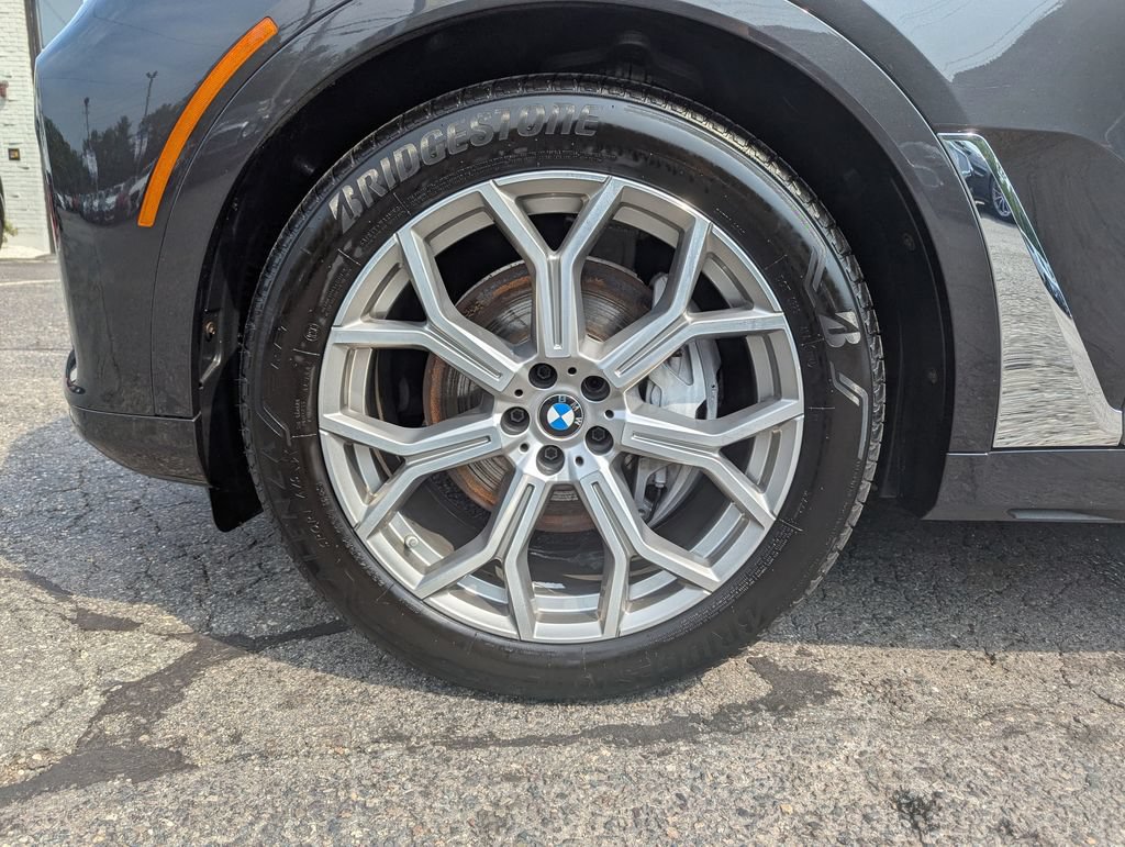 Used 2022 BMW X7 xDrive40i w/ Luxury Seating Package AWD/4WD image 65