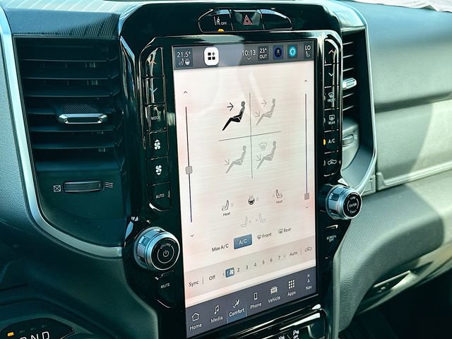 New 2026 RAM 1500 4x4 Crew Cab image 11