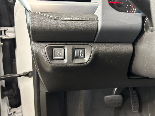 Used 2023 GMC Acadia SLE image 20