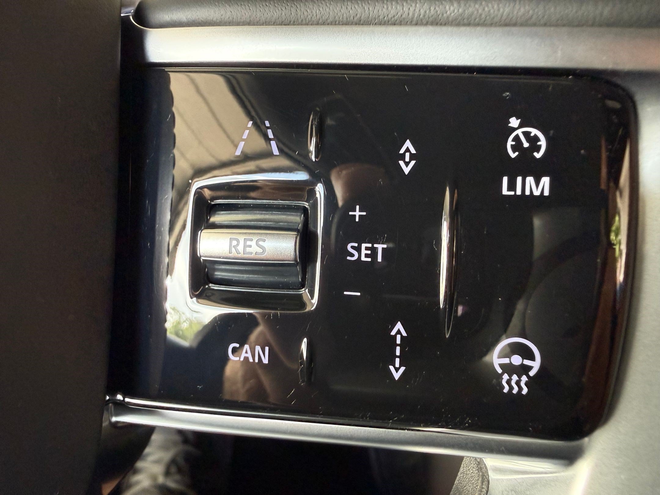 Used 2024 Land Rover Range Rover Autobiography AWD/4WD image 17
