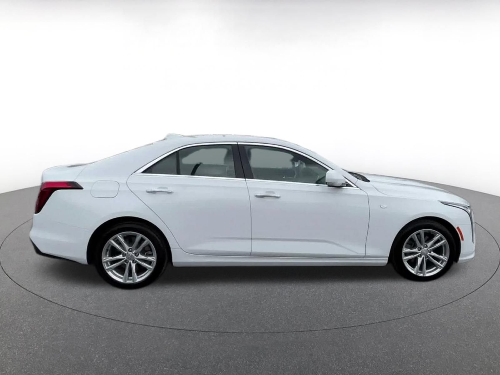 Used 2026 Cadillac CT4 Luxury RWD image 15