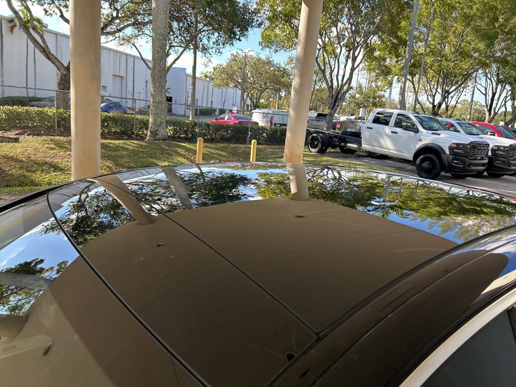 Used 2025 Mercedes-Benz E 350 4MATIC Sedan w/ Winter Package image 17