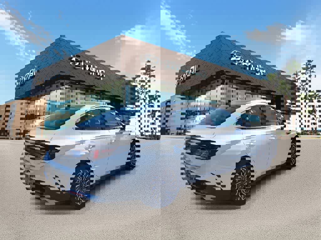New 2026 Hyundai Sonata Limited image 3