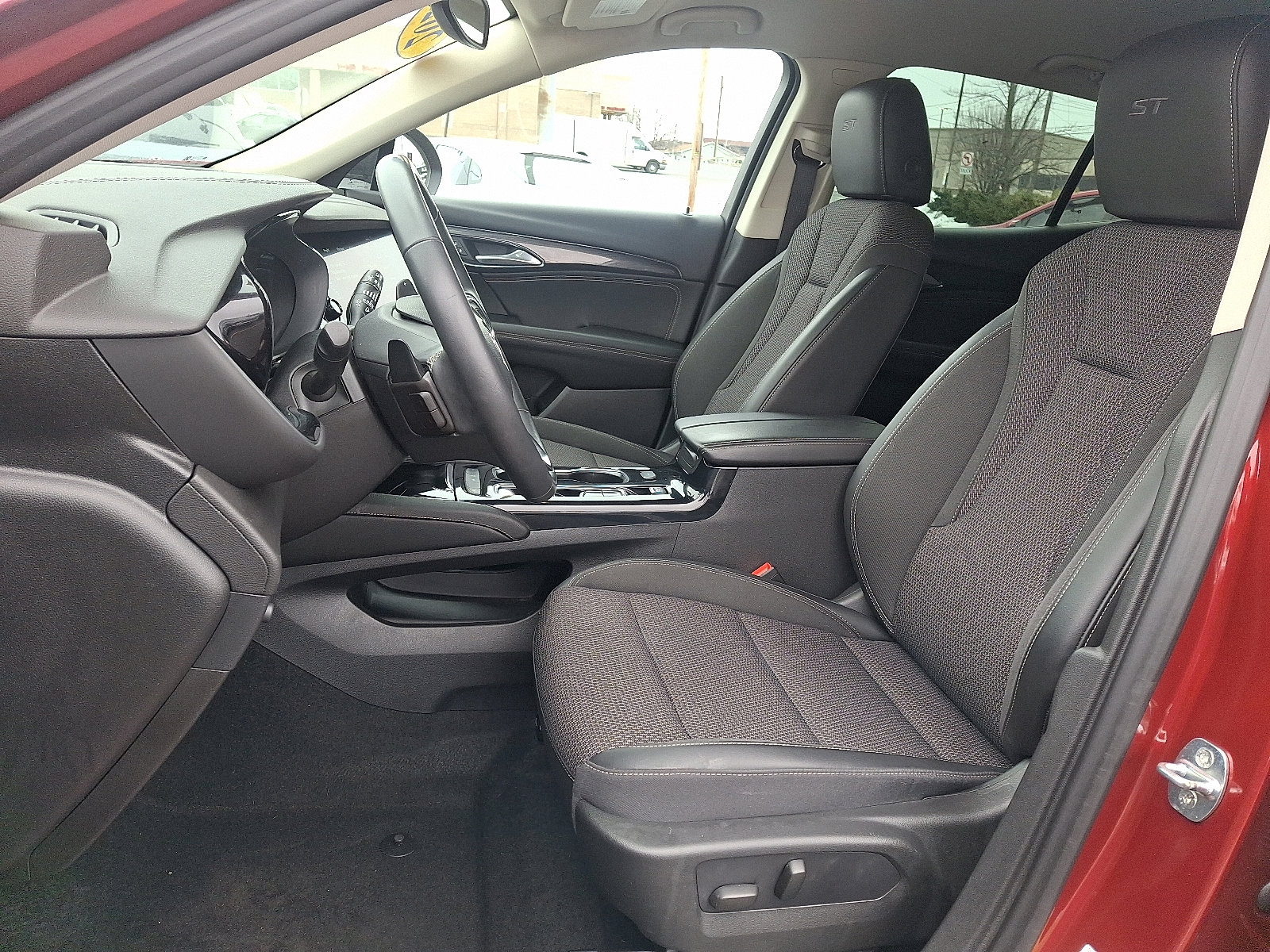 Used 2022 Buick Envision Preferred image 14