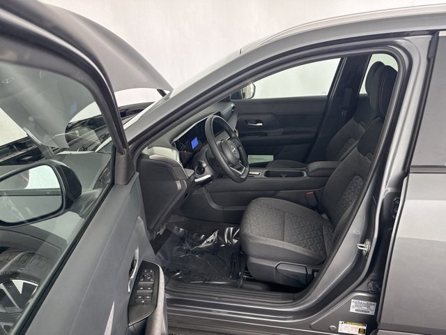 New 2026 Nissan Kicks SV w/ SV Premium Package image 21