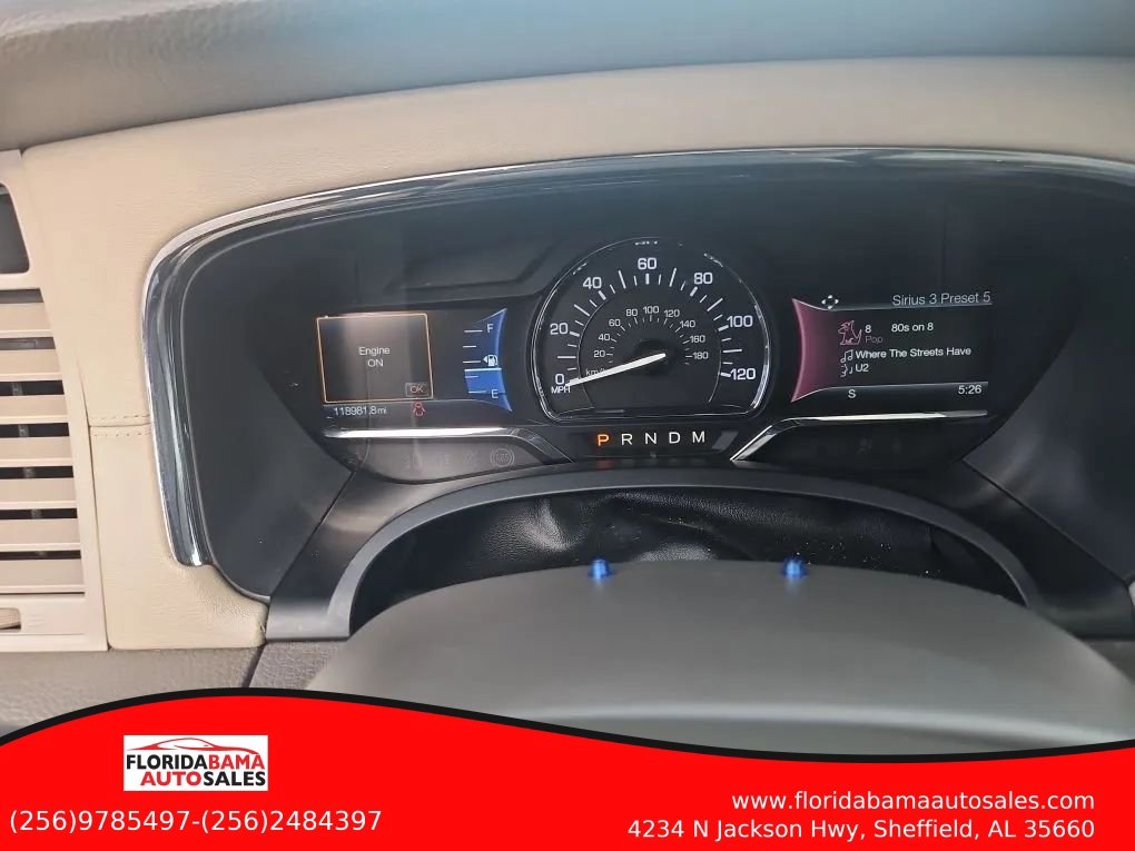Used 2015 Lincoln Navigator 2WD image 17