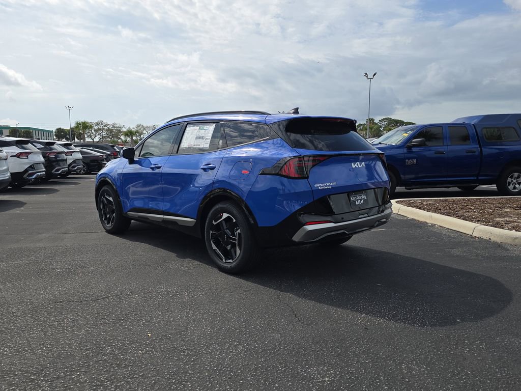 New 2026 Kia Sportage SX FWD image 6