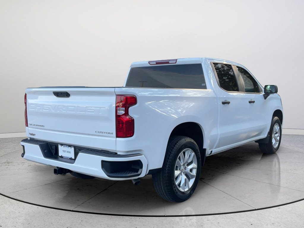 New 2026 Chevrolet Silverado 1500 Custom RWD image 5