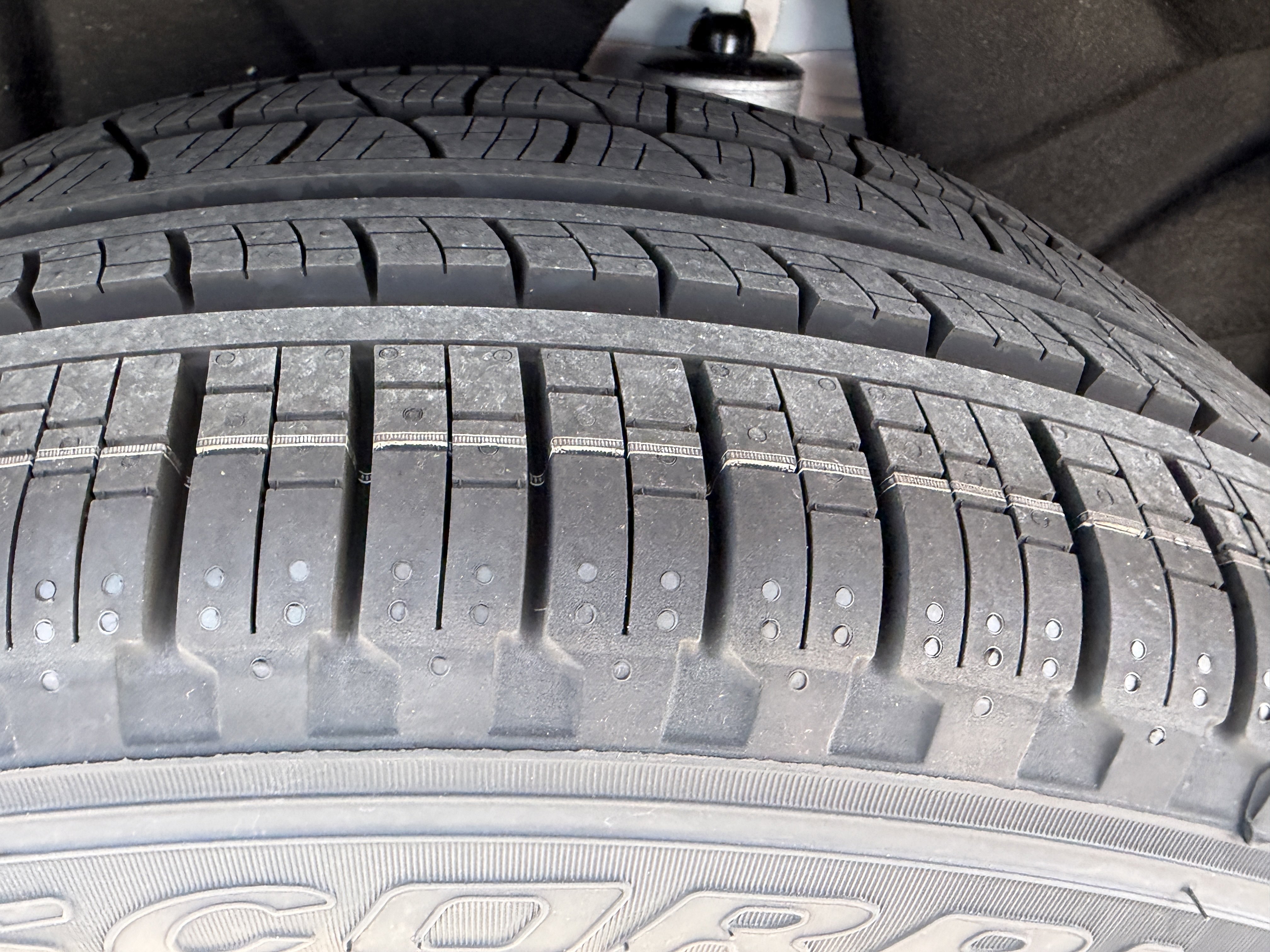 New 2026 Volvo XC90 B5 Core w/ Protection Package image 32