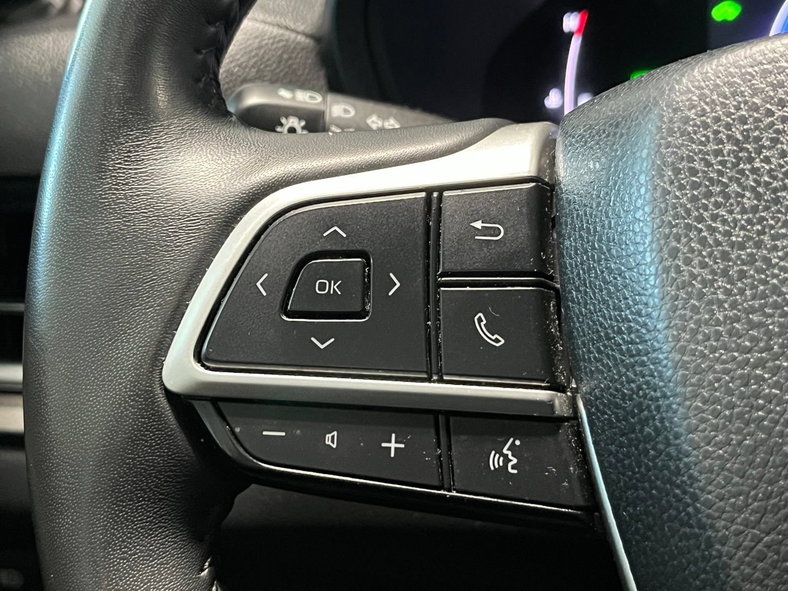Used 2024 Toyota Grand Highlander AWD Hybrid image 33