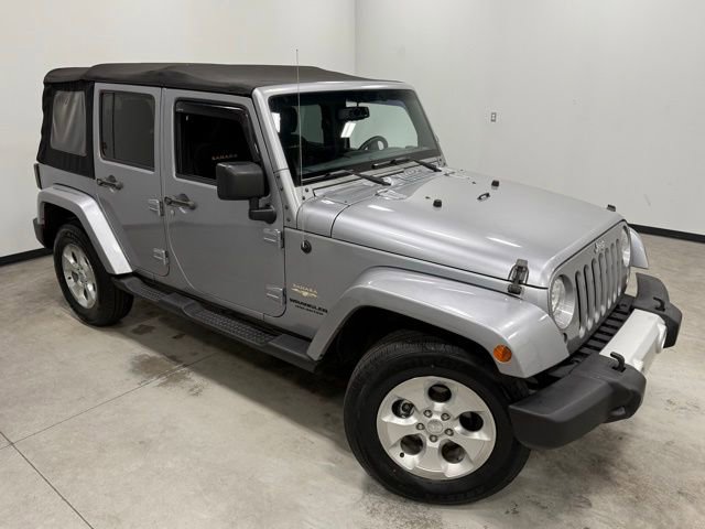 Used 2015 Jeep Wrangler Unlimited Sahara image 31