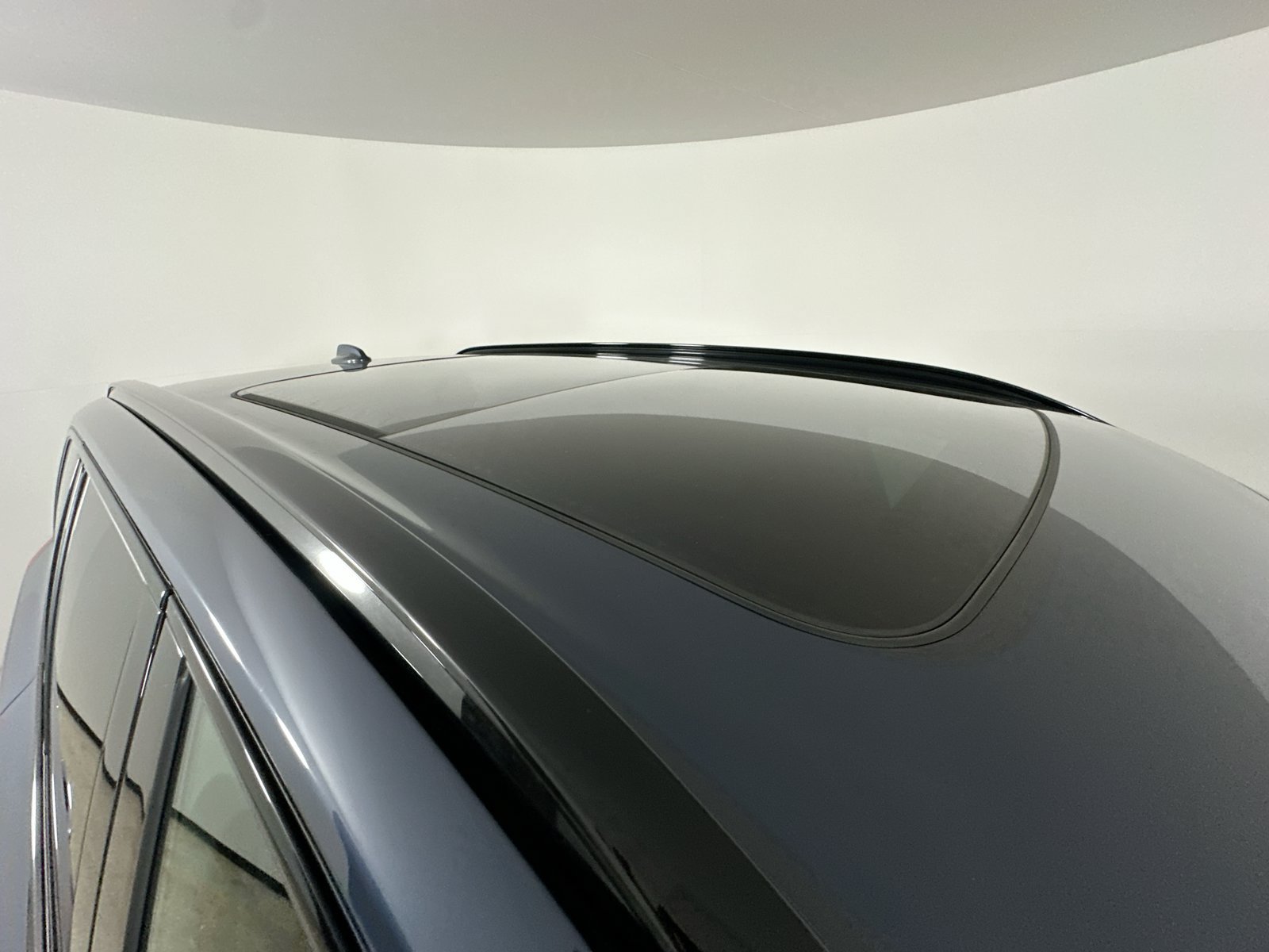 New 2027 Volvo XC90 B6 Ultra AWD/4WD image 11