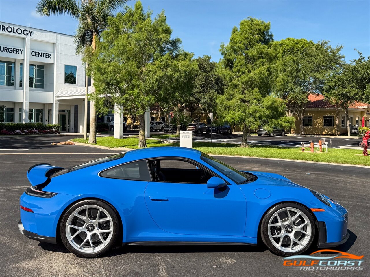 Used 2025 Porsche 911 GT3 RWD image 64
