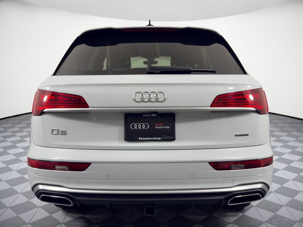 Used 2023 Audi Q5 2.0T Premium Plus w/ Premium Plus Package AWD/4WD image 11