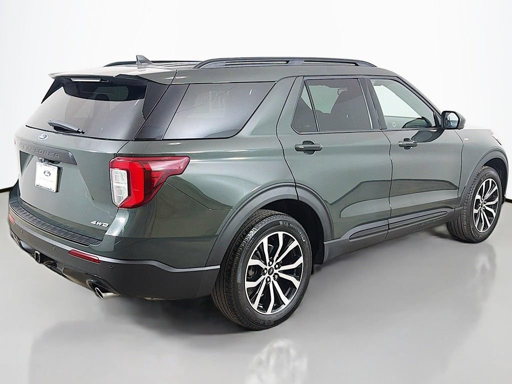 Used 2023 Ford Explorer ST-Line w/ Class IV Trailer Tow Package AWD/4WD image 15