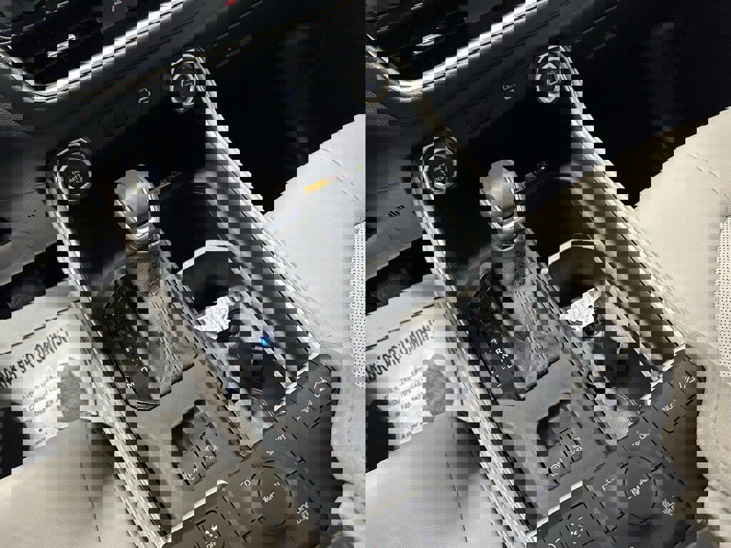 Used 2025 Toyota Grand Highlander AWD image 42