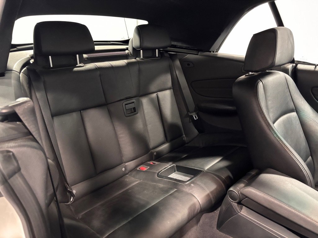 Used 2012 BMW 128i Convertible image 24