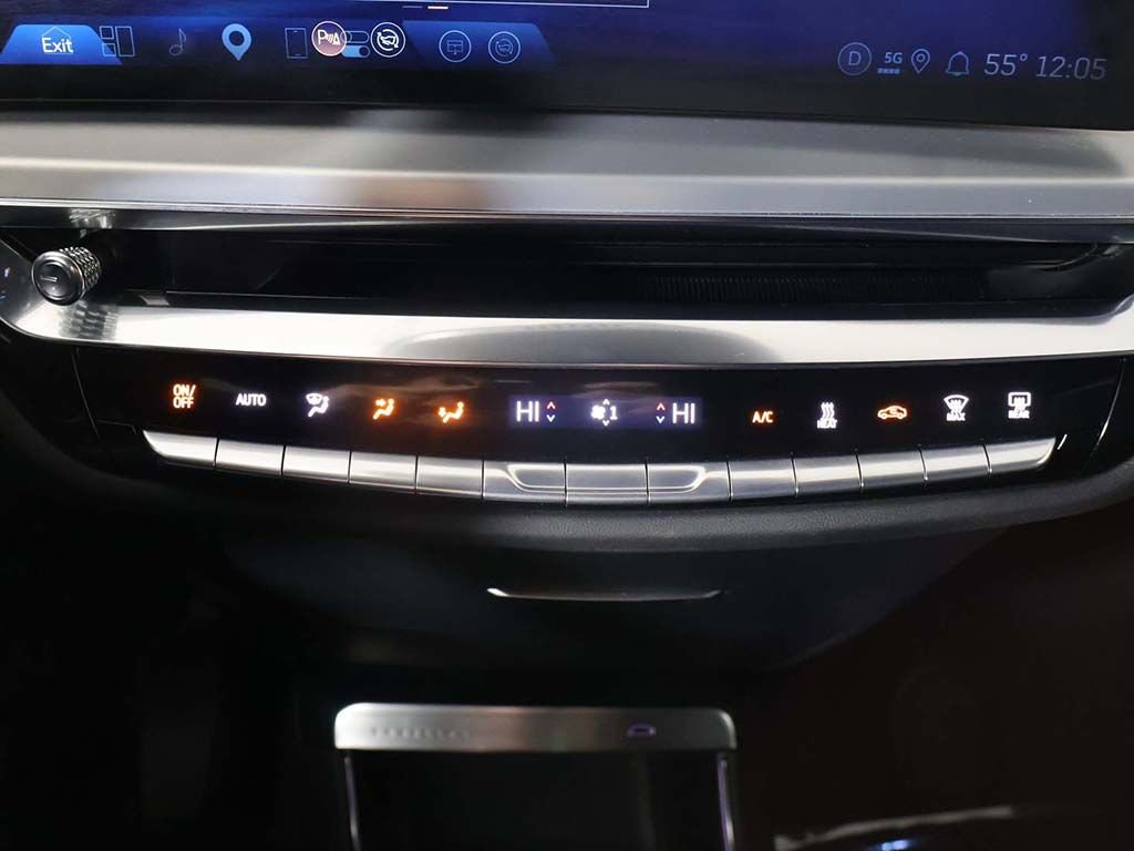 Used 2025 Cadillac Lyriq Sport AWD/4WD image 54