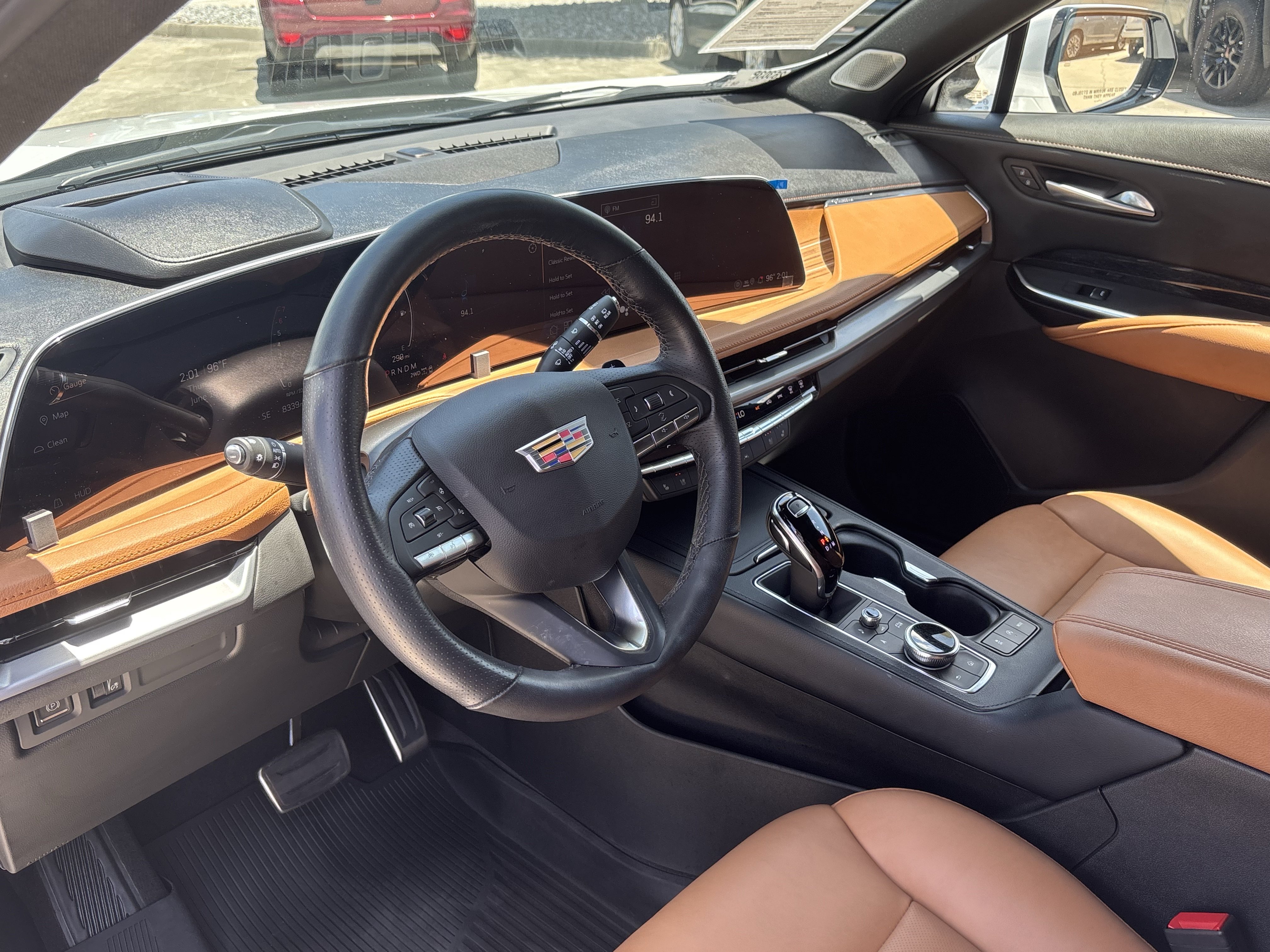 Certified 2025 Cadillac XT4 Sport AWD/4WD image 20