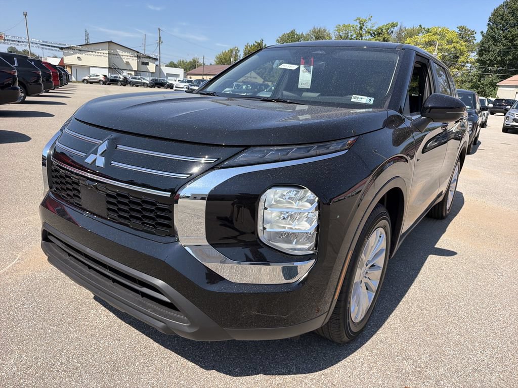 New 2026 Mitsubishi Outlander ES AWD/4WD image 10