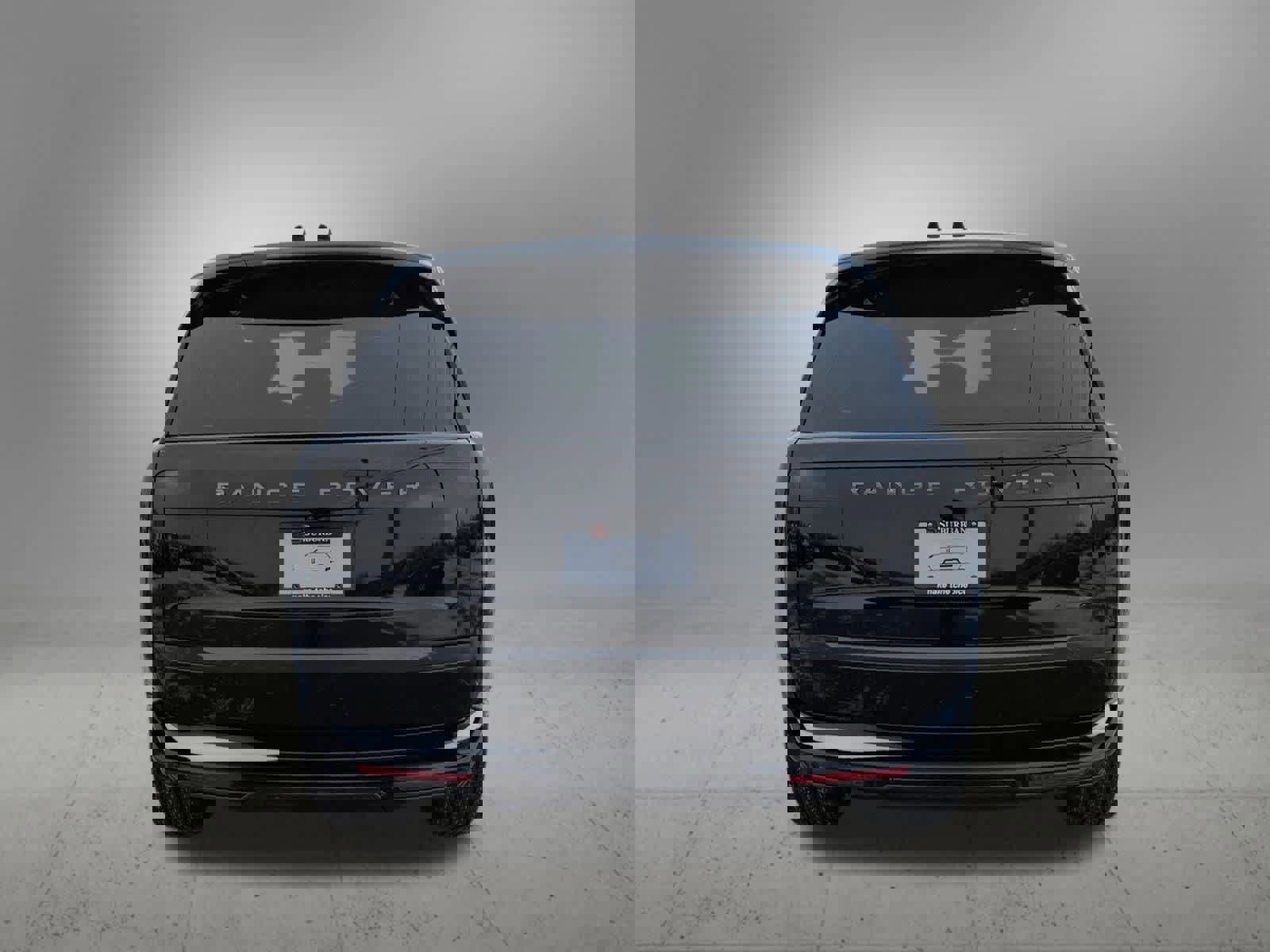 New 2026 Land Rover Range Rover SE image 5