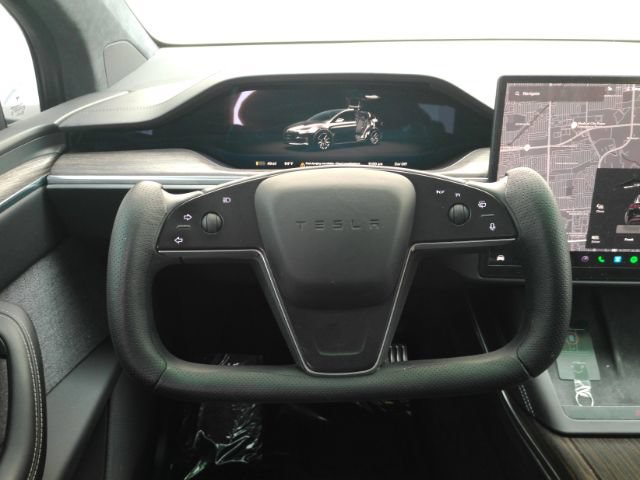 Used 2022 Tesla Model X AWD/4WD image 40