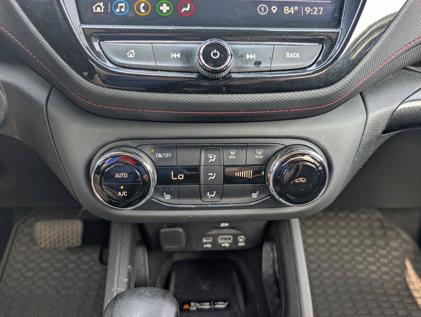 Used 2022 Chevrolet TrailBlazer RS w/ Sun and Liftgate Package FWD image 18