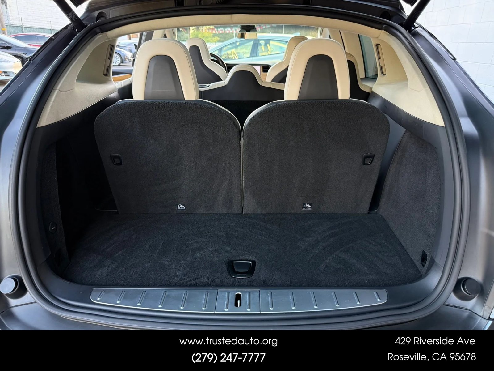 Used 2018 Tesla Model X 75D AWD/4WD image 30