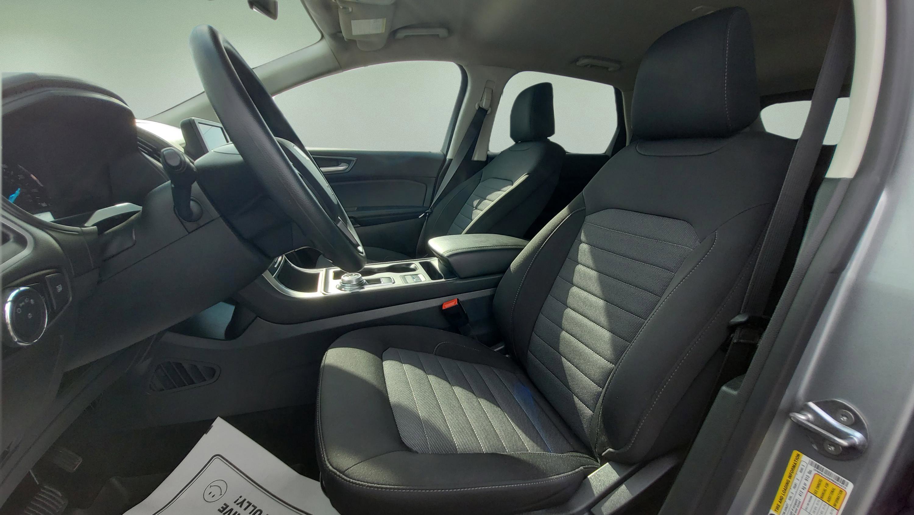 Used 2024 Ford Edge SE image 26