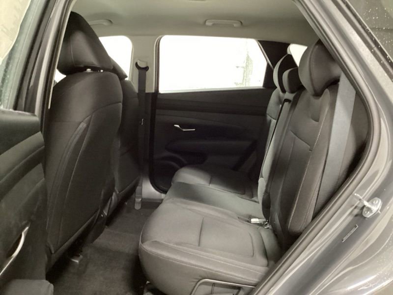 New 2026 Hyundai Tucson SE image 15