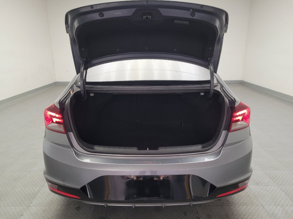 Used 2019 Hyundai Elantra SEL FWD image 29
