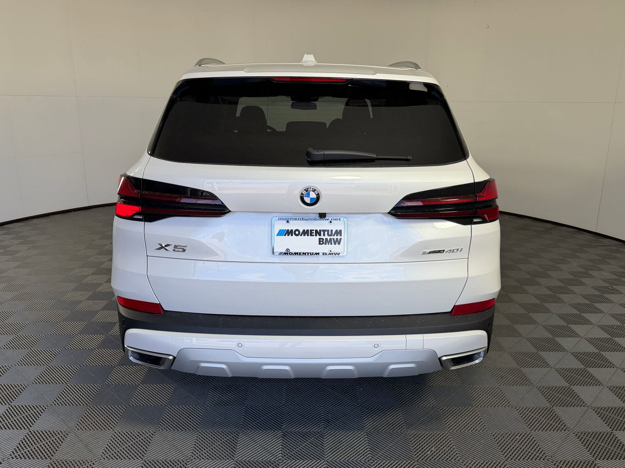 New 2026 BMW X5 sDrive40i w/ Premium Package RWD image 10