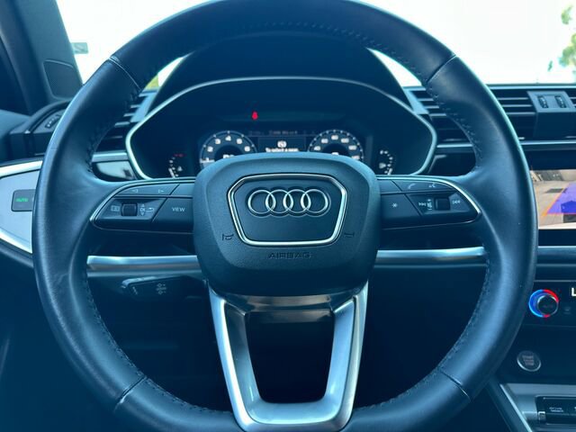 Used 2020 Audi Q3 2.0T Premium Plus AWD/4WD image 27