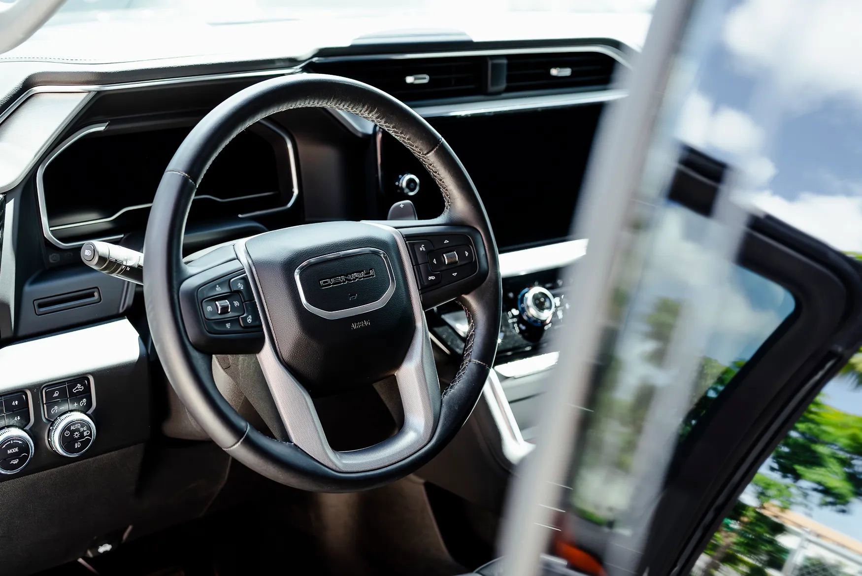 Used 2022 GMC Sierra 1500 Denali image 17